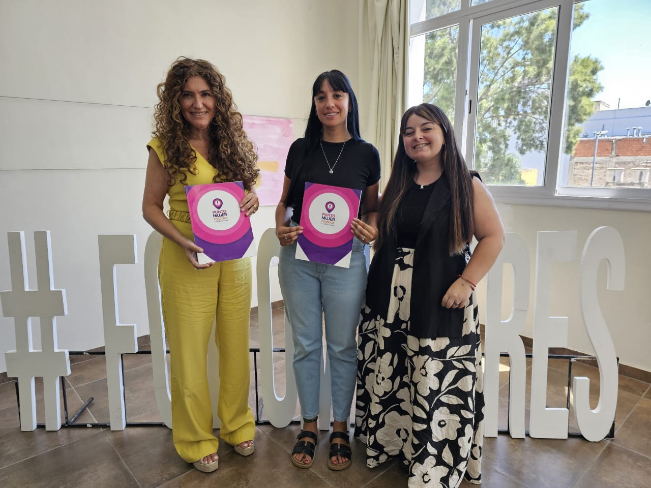 FIRMA DE CONVENIO PARA APERTURA DE PUNTO MUJER